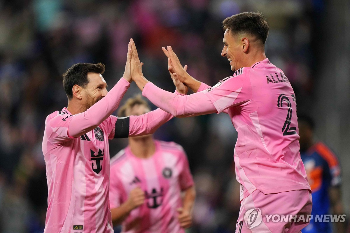 <b>메시</b> 전인미답 1천300 공격포인트…마이애미 MLS PO 동부 결승행