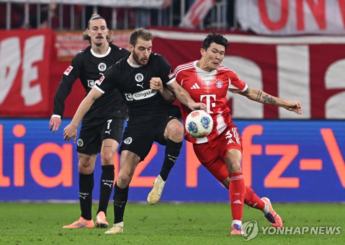 '<b>김민재</b> 동점골 <b>기여</b>' <b>뮌헨</b>, 장크트 파울리에 3-1 역전승