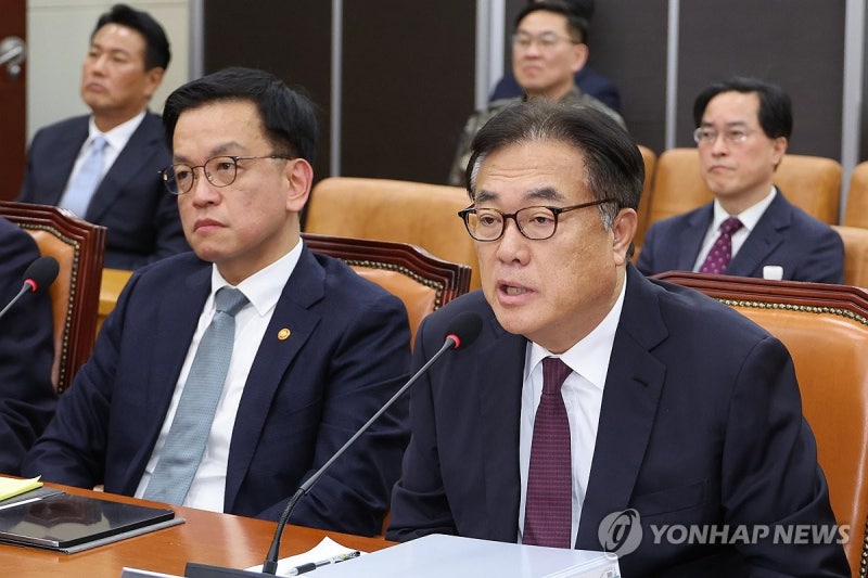 내란특검, '<b>헌법재판관</b> 졸속지명 <b>의혹</b>' <b>정진석</b> 전 비서실장 소환