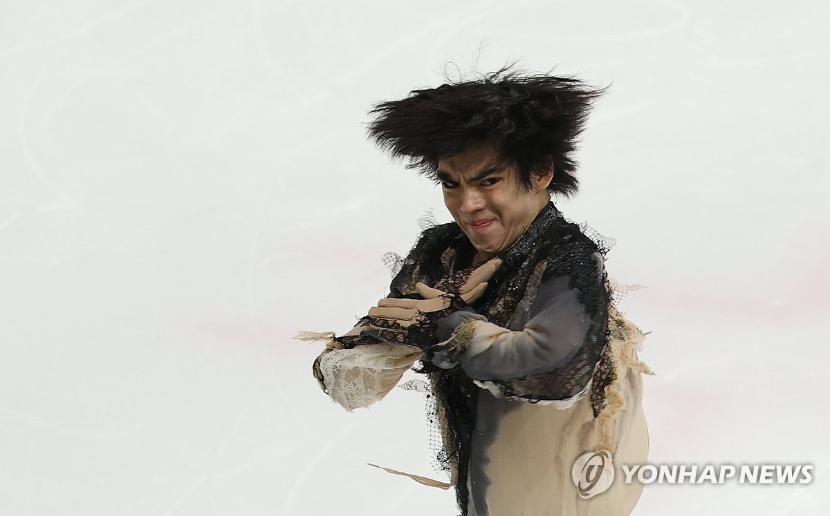 <b>차준환</b> 점프
