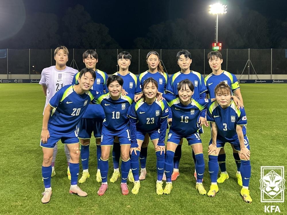 <b>여자축구</b>대표팀, <b>네덜란드</b>와 평가전서 0-5 대패…미데마에게 4골