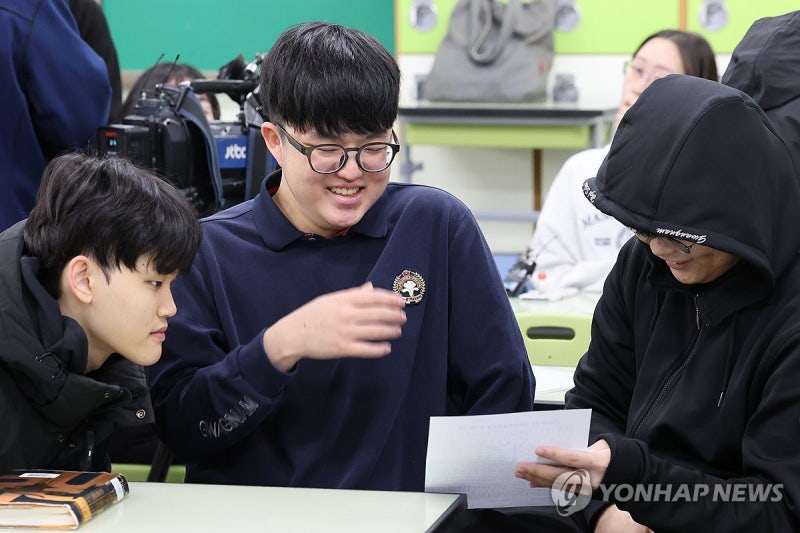 <b>수능만점</b> 왕정건군 "이팔전쟁 보며 의사 꿈…응급의학과 갈 것"