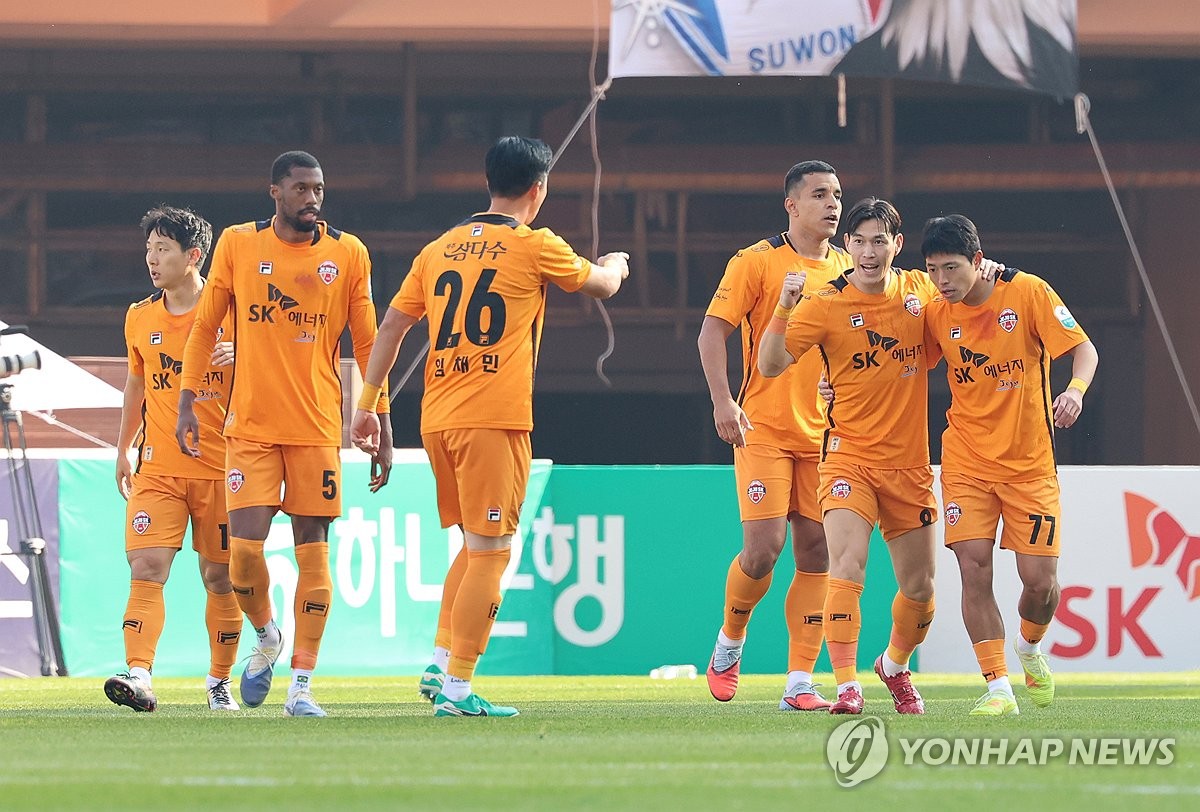 <b>제주</b> K리그1 <b>잔류</b> 앞장선 윙어 김승섭 "내 지분? 적어도 50%!"
