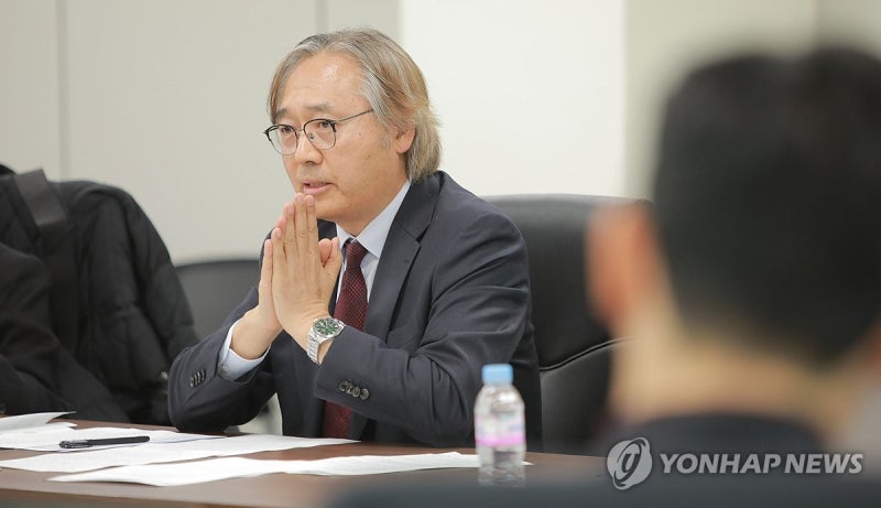 檢개혁자문위원장 "<b>조진웅</b> 끌어내린 사회에 분노…정의 아닌 폭력"