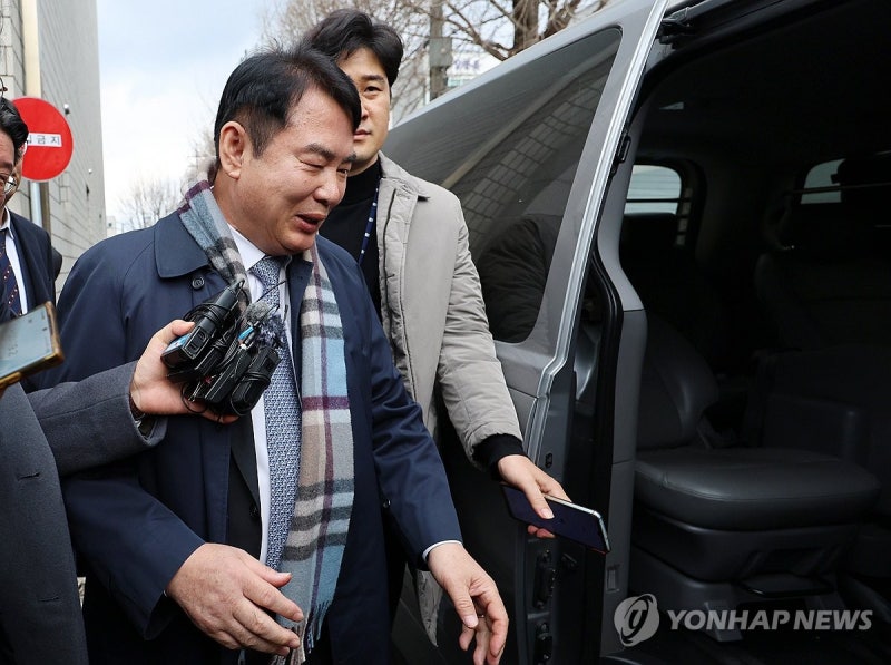영장실질<b>심사</b> 마친 <b>이정선 광주시교육감</b>