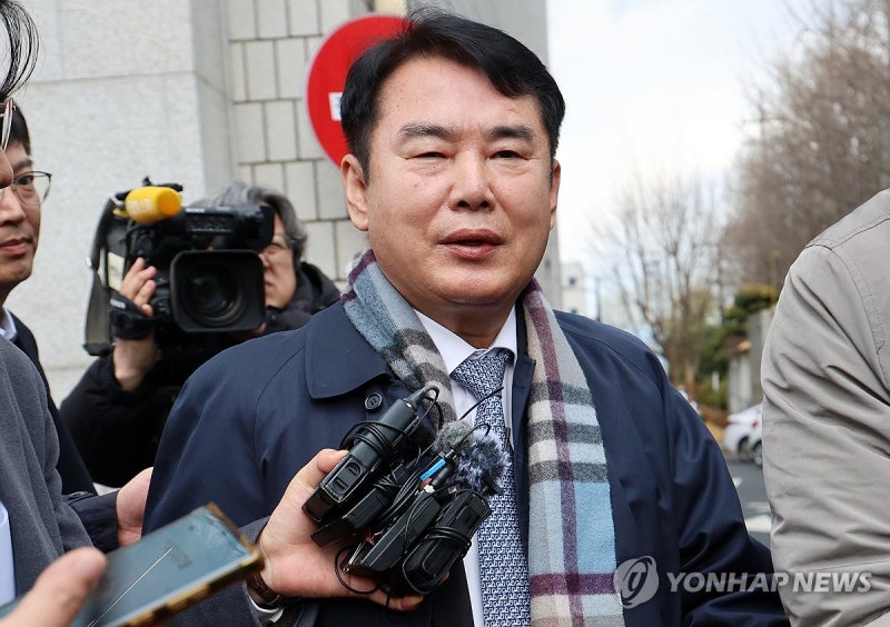 영장실질<b>심사</b> 마친 <b>이정선 광주시교육감</b>