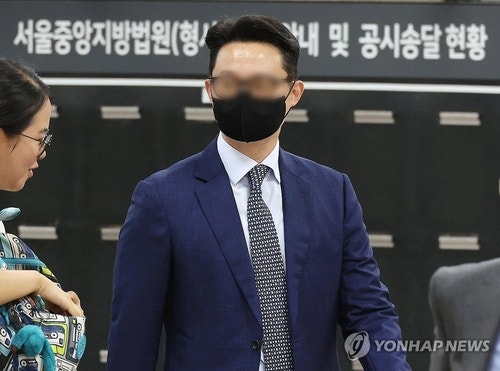<b>로비</b> 발뺀 <b>윤영호</b> "일면식 없는데 금품제공 말 안돼…진술 안해"(종합)