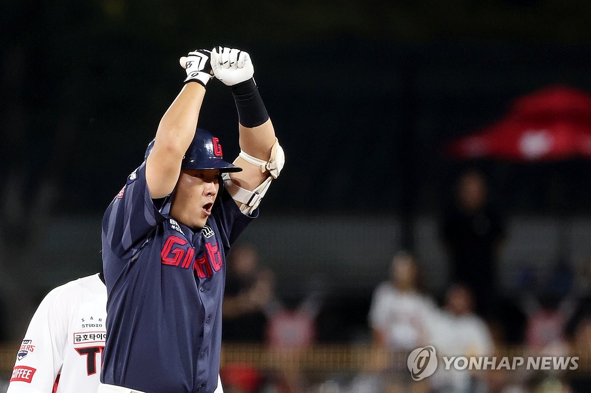 프로야구 롯데 내야수 <b>정훈 은퇴</b>…"오랜 시간 자부심 느꼈다"