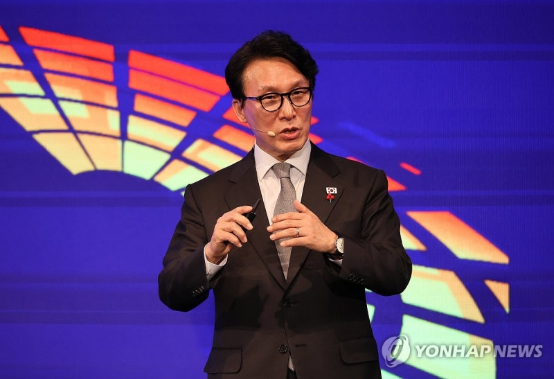 K-<b>국정설명회</b>, 특별 강연하는 <b>김민석</b> 국무총리