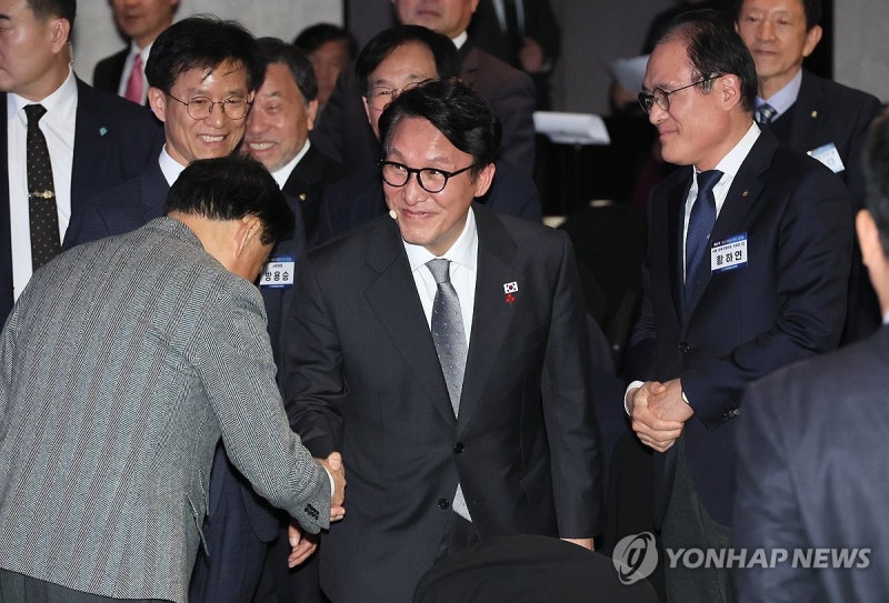 민주평통 초청 K-<b>국정설명회</b> 참석하는 <b>김민석</b> 국무총리
