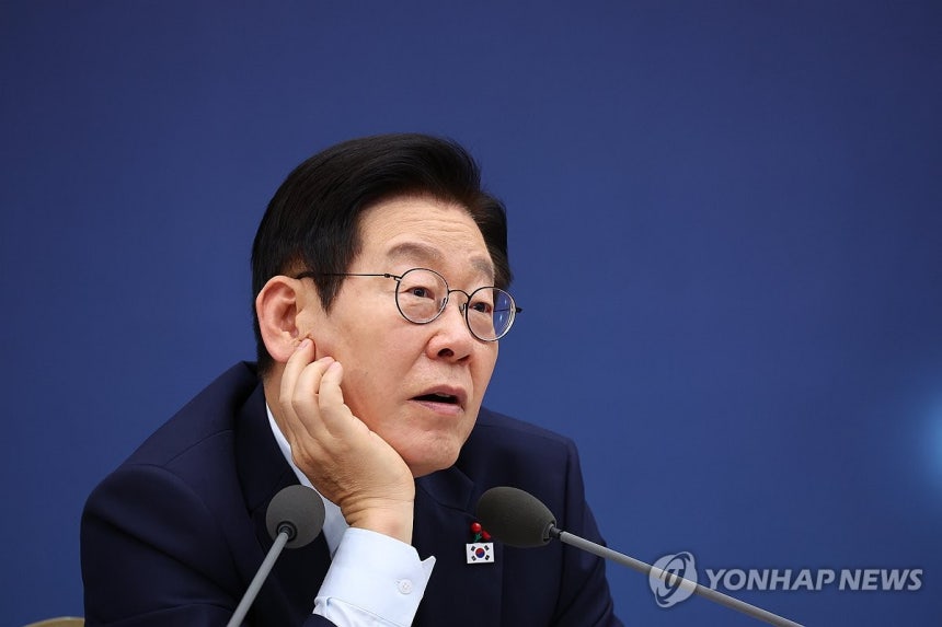 이재명 대통령,<a href=