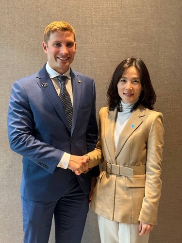 김진아(오른쪽) 외교2차관과 헬버그 차관
[외교부 제공. 재판매 및 DB 금지]