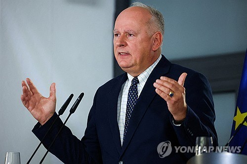 파베우 잘레프스키 폴란드 국방차관 [로이터 연합뉴스 자료사진.재판매 및 DB 금지]