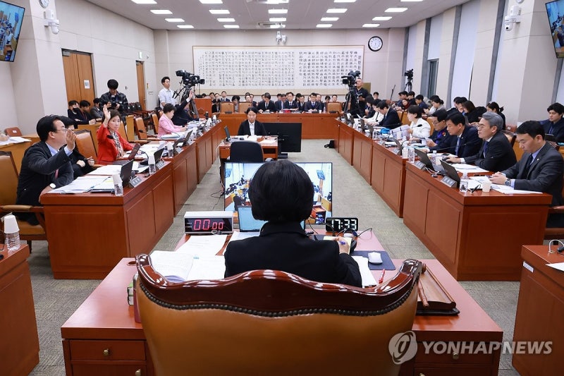 정보통신망법 법사위 통과