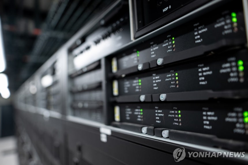 데이터센터 설비 [EPA=연합뉴스 자료사진.재판매 및 DB 금지]