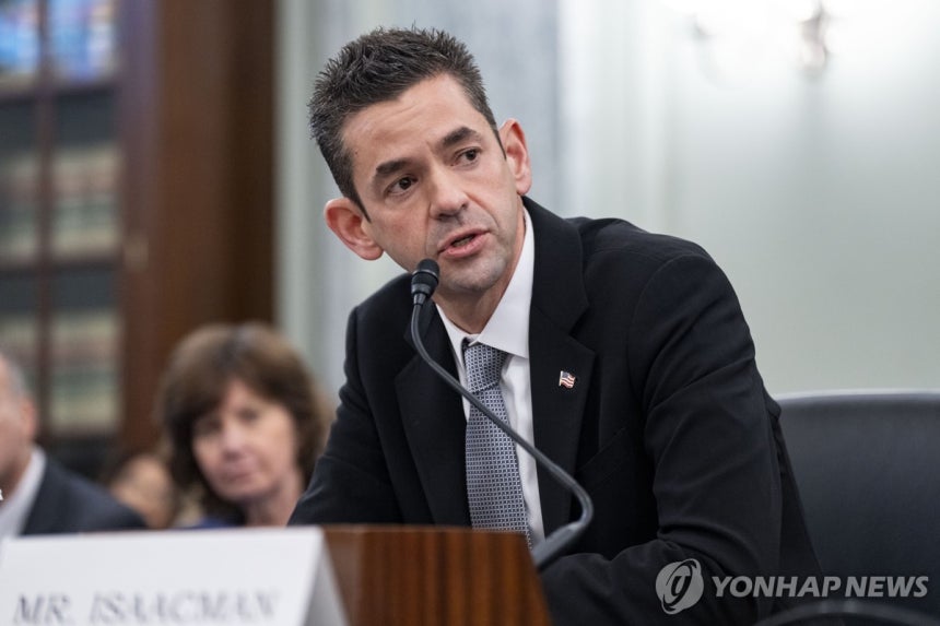 지난 3일 미 의회 인사청문회에서 답변하는 재러드 아이작먼 NASA 국장 [UPI 연합뉴스 자료사진.재판매 및 DB 금지]