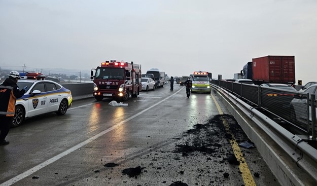 사고 현장 [경북소방안전본부 제공.재판매 및 DB금지]