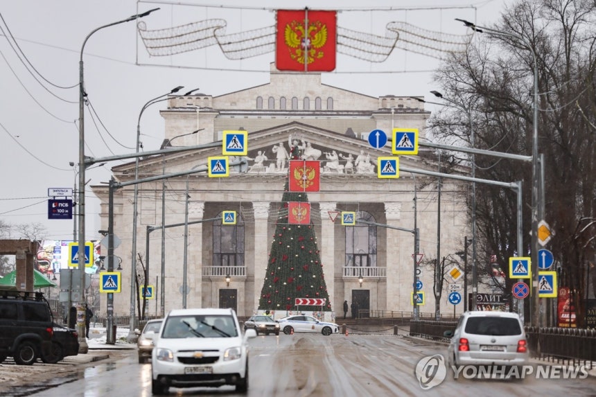재개관한 마리우폴 드라마 극장 [타스 연합뉴스.재판매 및 DB 금지]