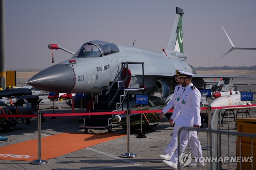 파키스탄 JF-17 선더 전투기 [AP 연합뉴스 자료사진.재배포 및 DB 금지]