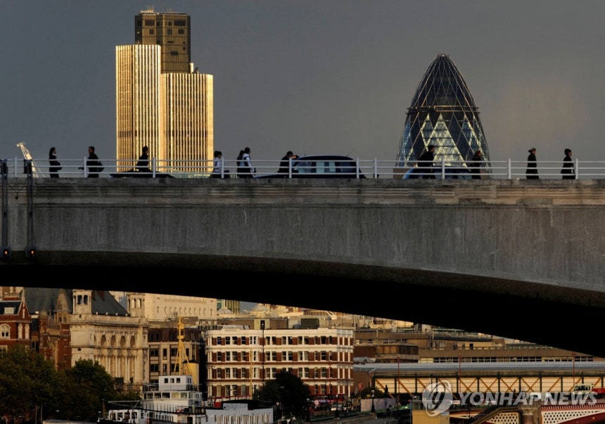 영국 금융 중심지 시티 오브 런던 [로이터 연합뉴스 자료사진.재판매 및 DB 금지]