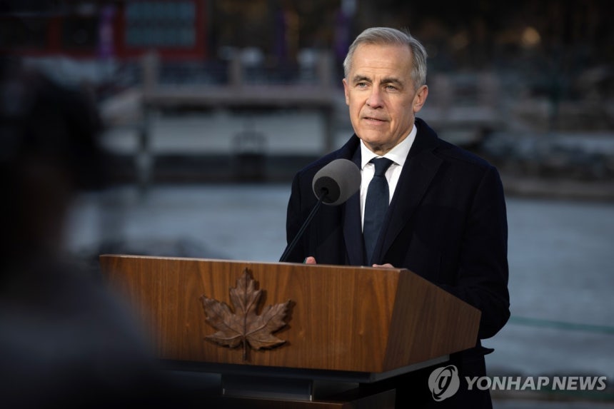 시진핑 중국 국가주석과 정상회담 후 기자회견하는 마크 카니 캐나다 총리 [EPA=연합뉴스]