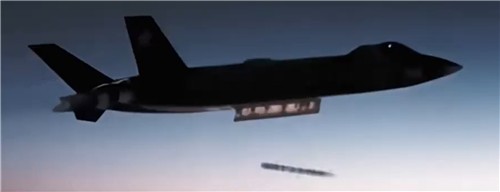 중국군 J-20 전투기 초도비행 15주년 기념 영상에서 미사일이 발사되는 장면 [엑스(X·옛 트위터) 캡처.재판매 및 DB 금지]