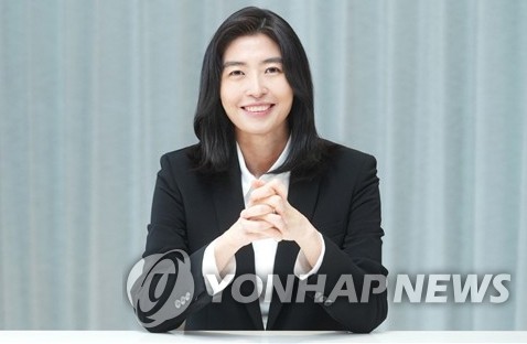 정신아 카카오 대표 "AI 역량·아이디어 증폭…담대한 도전" (서울=연합뉴스) 정신아 카카오 대표는 2일 임직원들에게 보낸 신년사를 통해 "과거의 성공 방정식에 안주하지 않고 AI를 각자의 역량과 아이디어를 증폭시키