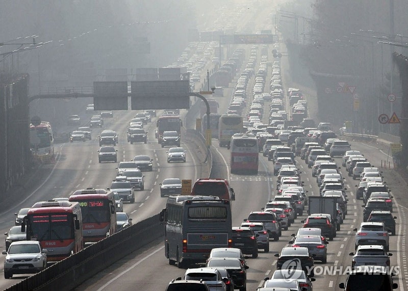 설 귀성길 서울&rarr;부산 6시간20분 소요