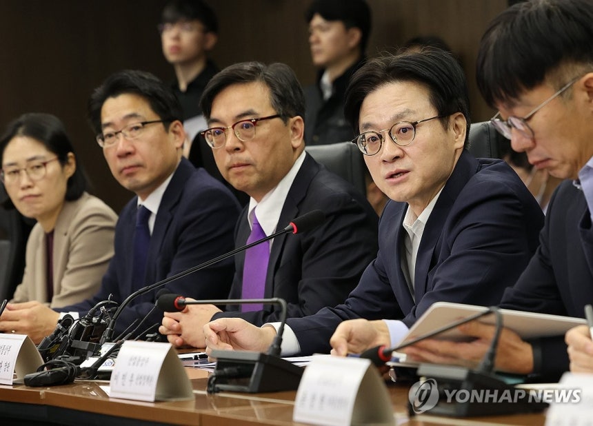 김정관 장관, 대미 수출여건 지키기 협의 지속