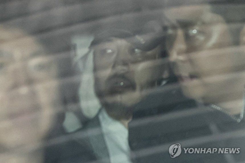 마약왕 박왕열 송환 (영종도=연합뉴스) 신준희 기자 = 필리핀에서 교민 3명 살해, 탈옥, 국내 마약 유통 등을 일삼으며 