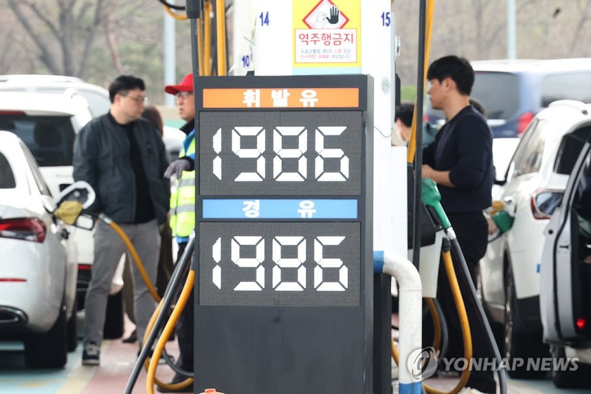 휘발유·경유 가격 상승세 [연합뉴스 자료사진]