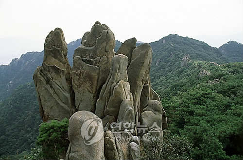 관악산 봉화바위
[연합뉴스 자료사진]