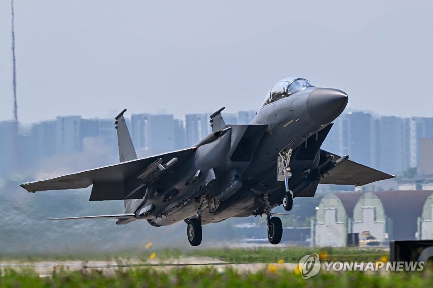 공군 F-15K 전투기[공군 제공. 재판매 및 DB 금지]