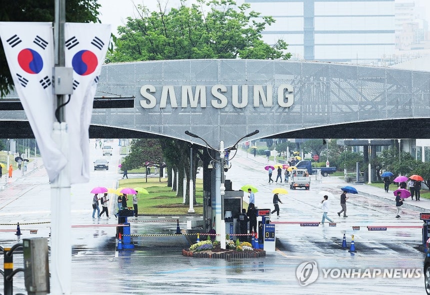삼성전자 내일부터 총파업
(수원=연합뉴스) 홍기원 기자 = 지난 20일 경기도 수원시 삼성전자 본사 모습. 2026.5.22 xanadu@yna.co.kr