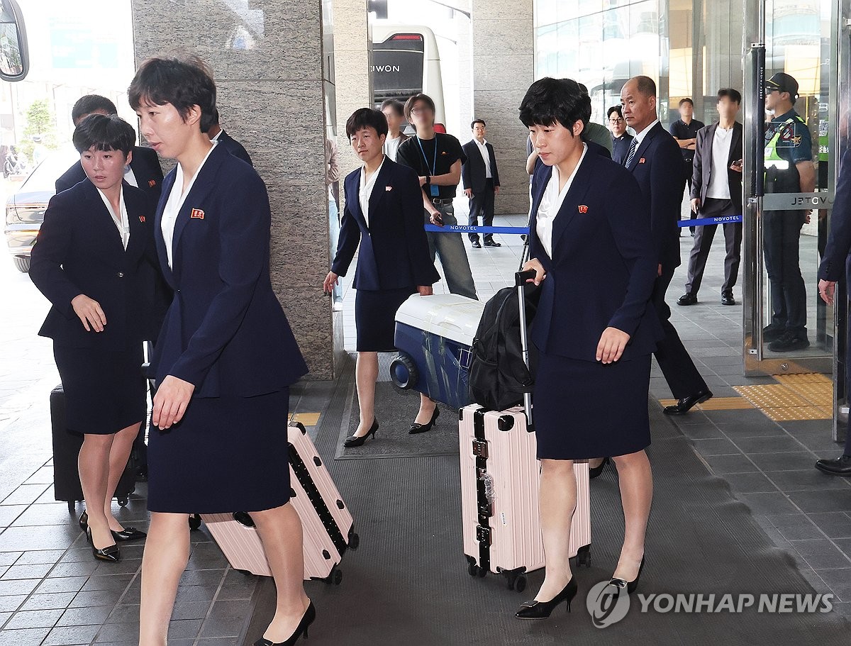 AFC 여자<b>챔피언스리그</b> 우승 차지한 내고향여자축구단