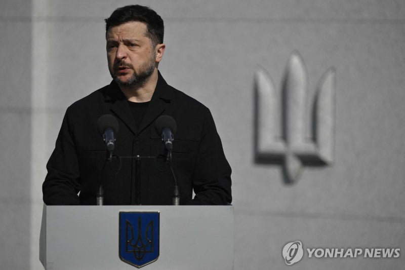 러시아의 신형 미사일 공격에 우크라이나가 미국에 긴급 지원 요청했어.