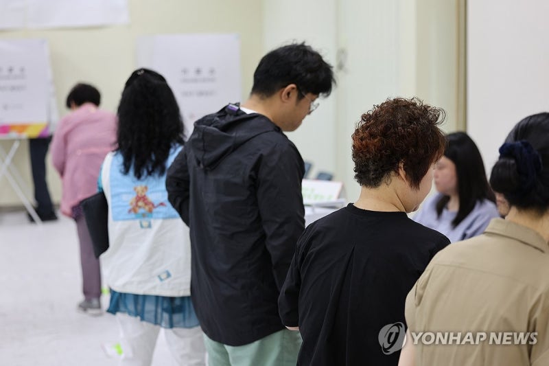 <b>사전투표율</b> 오후 4시 현재 20.94%…벌써 지방선거 <b>최고</b>치 돌파
