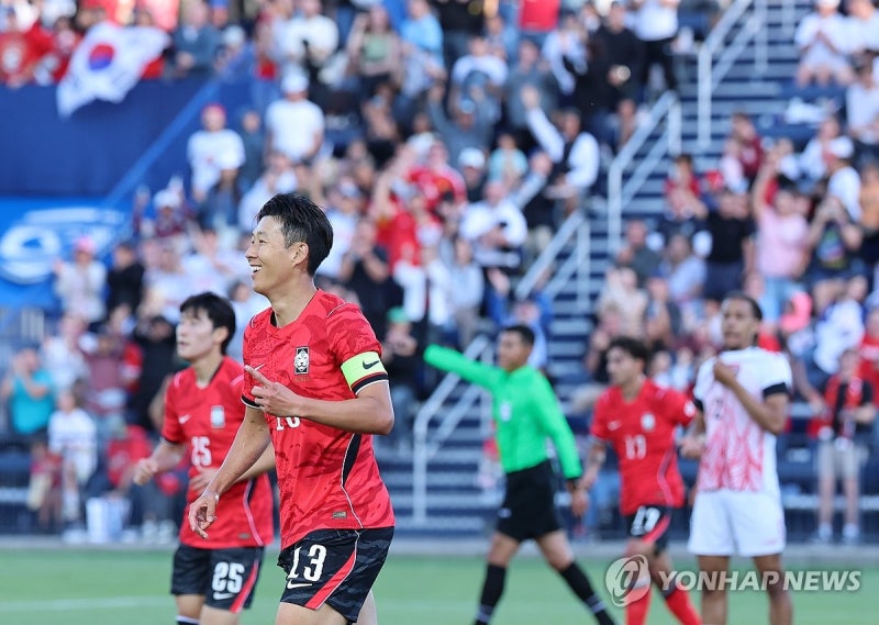 홍명보호, 트리니다드토바고와 전반전 2-0 앞서…<b>손흥민</b> 멀티골