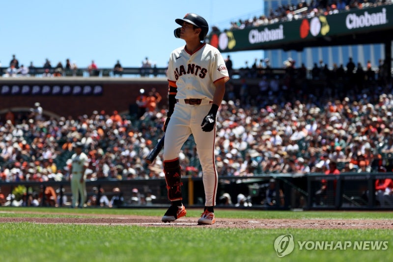 <b>씠젙썑</b>, 썙떛꽩쟾 4닔 2븞18寃쎄린 뿰냽 븞