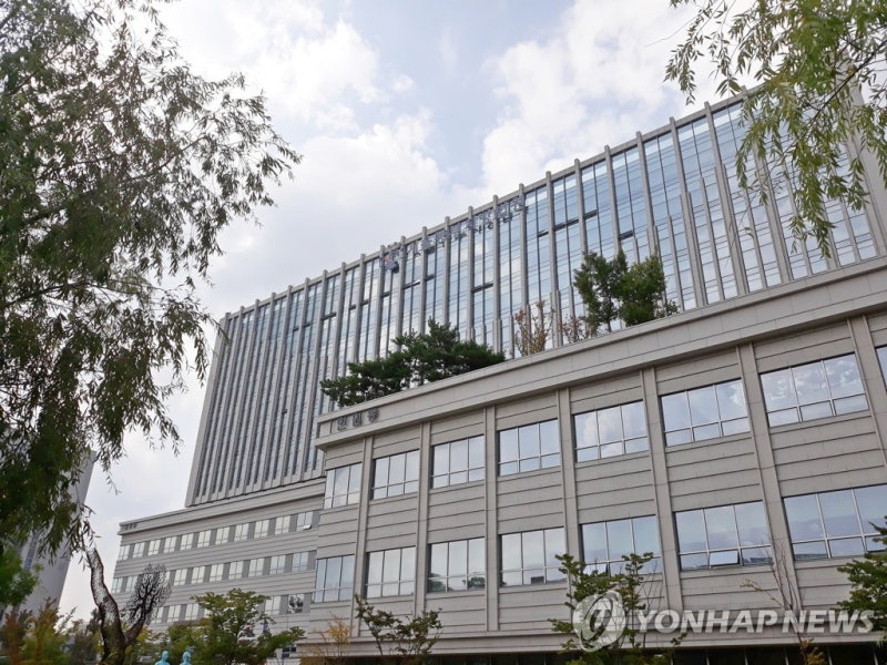 <b>법원</b>, 선관위에 '잠실 투표지 보관상자' 폐기 <b>사실확인 요구</b>