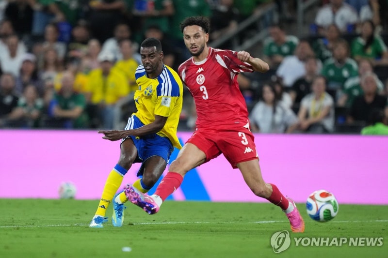 [월드컵] '이사크·요케레스 폭발' <b>스웨덴</b>, 튀니지 <b>5-1</b> 대파…조 선두로