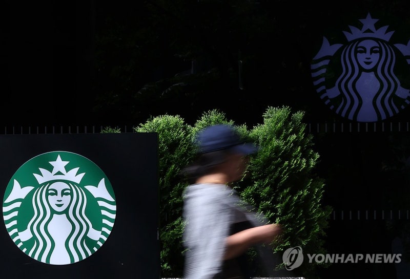 정용진, 역사교육 받는다…스벅, 22일 조기 영업 종료 후 교육(종합)