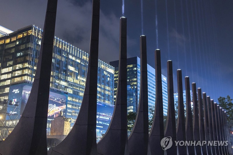 6·25 76주년 서울시 기념식… 감사의 정원 첫 공식 행사