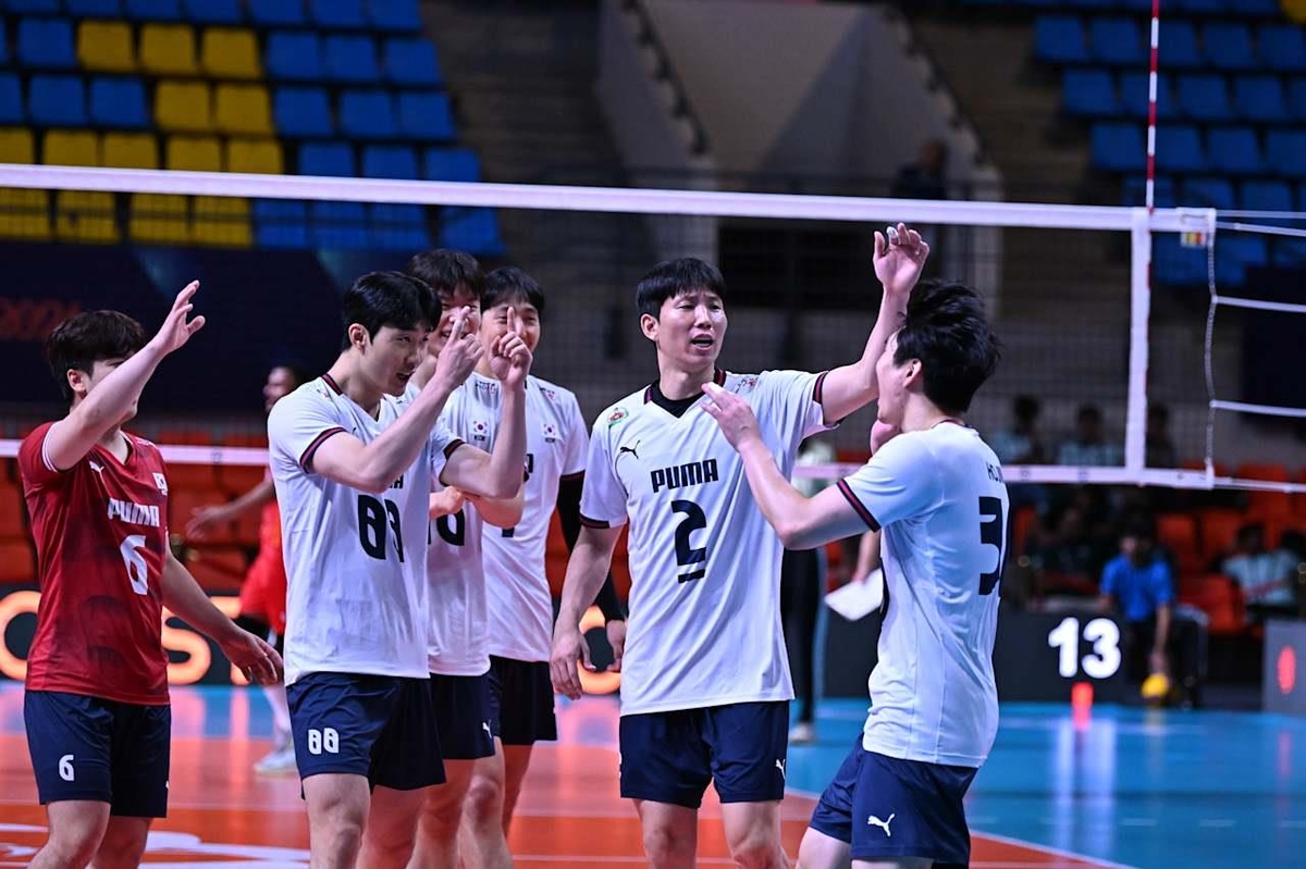 한국 남자배구, 세계 78위 오만 상대 고전 끝에 3-2 승리