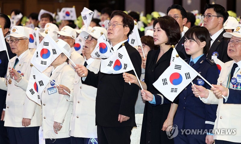 <b>이재명</b> 대통령, <b>6·25 기념식</b> 참석