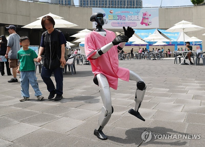 춤추는 휴머노이드 로봇