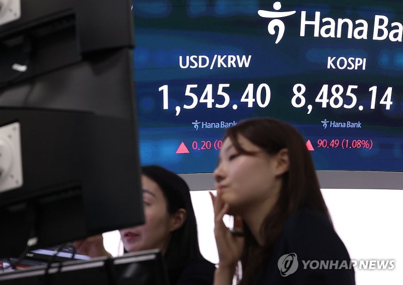 코스피, 상승 출발해 8,400대…코스닥은 하락