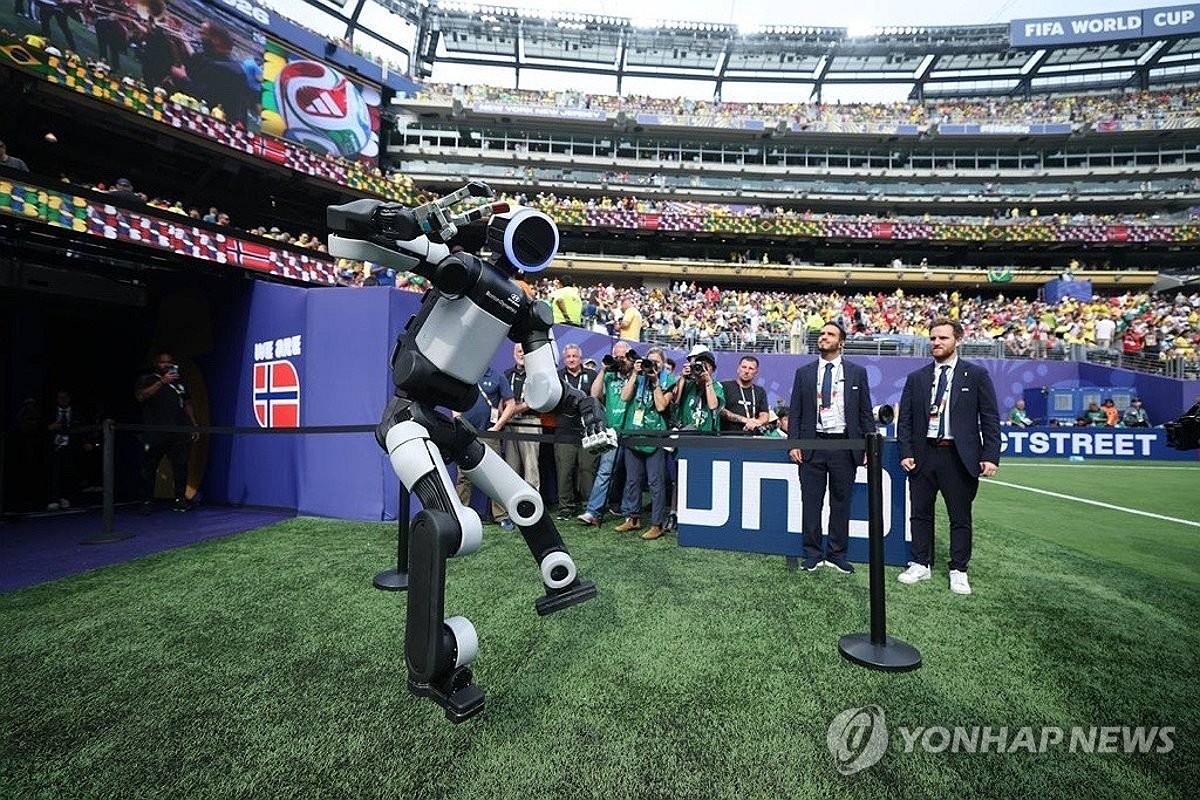 현대차, FIFA 월드컵 2026™ 16강전서 아틀라스 퍼포먼스로 로보틱스 기술 구현