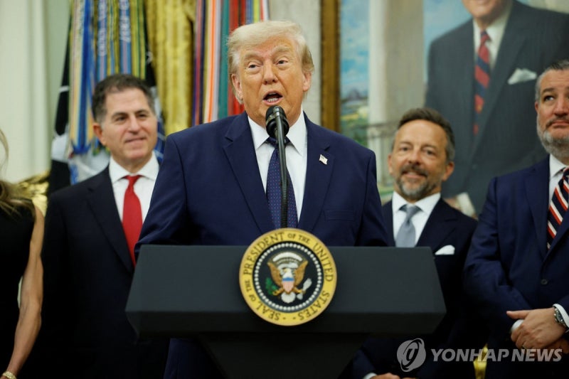 [월드컵] 트럼프 "FIFA회장에 美<b>선수</b> 레드카드 재검토 요청했다"(종합)