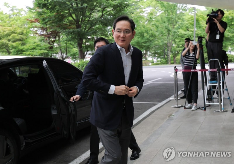 <b>이재용</b>, 미국 <b>선밸리</b> 콘퍼런스 참석차 출국…빅테크 CEO 회동